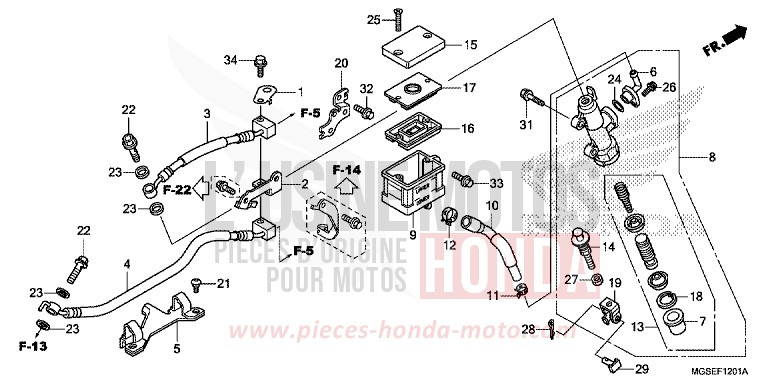 REAR BRAKE MASTER CYLINDER (NC700SA/SD) de NC700S DCT PEARL SUNBEAM WHITE (NHA66) 2013